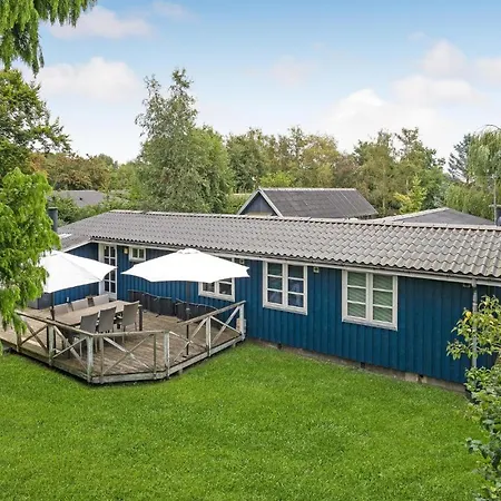 3 Bedroom Stunning In Holiday home *